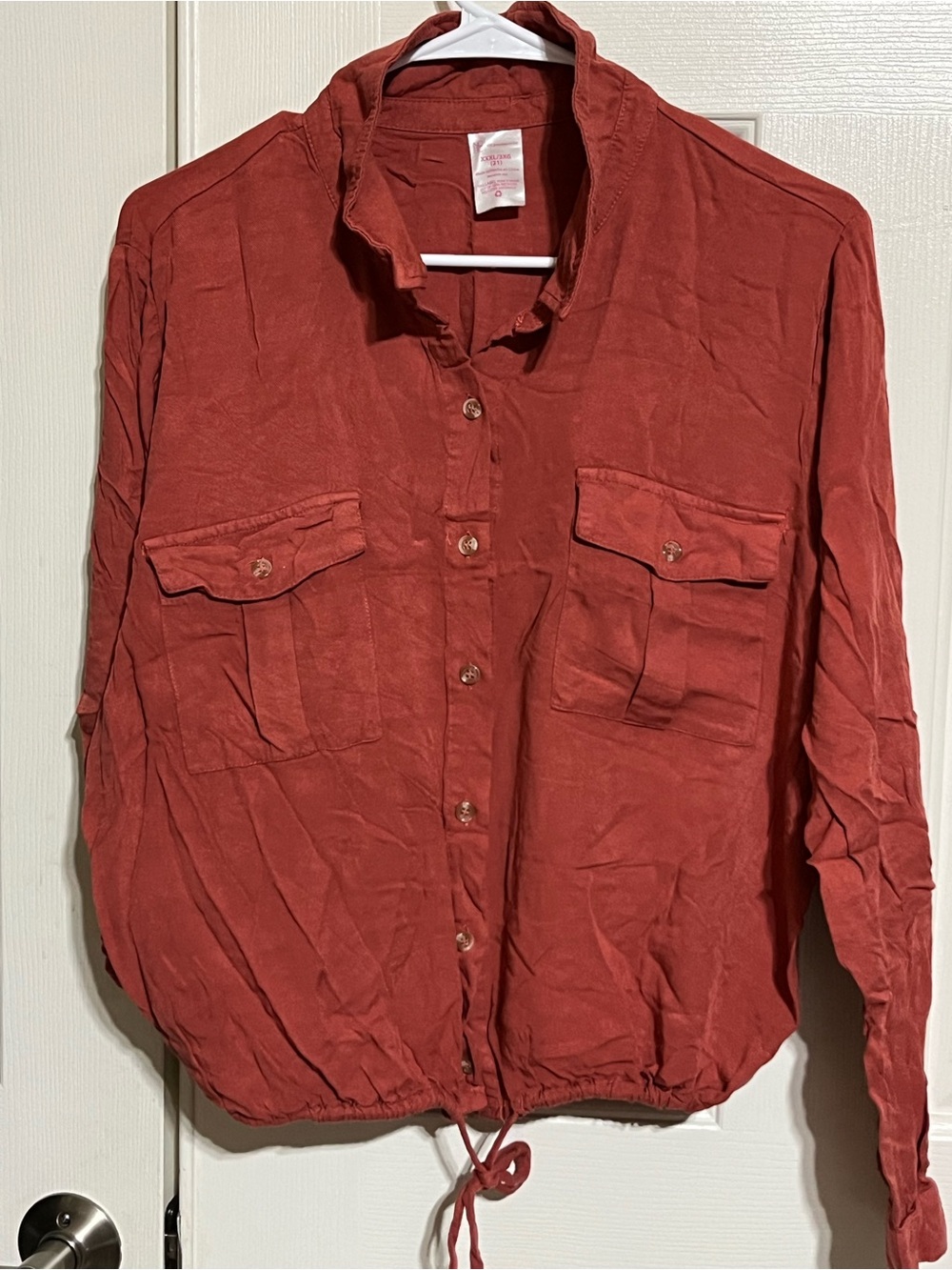 Woven Button-Front Women’s Shirt Jacket in Rust